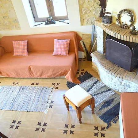 Araklis Holiday home Anogi