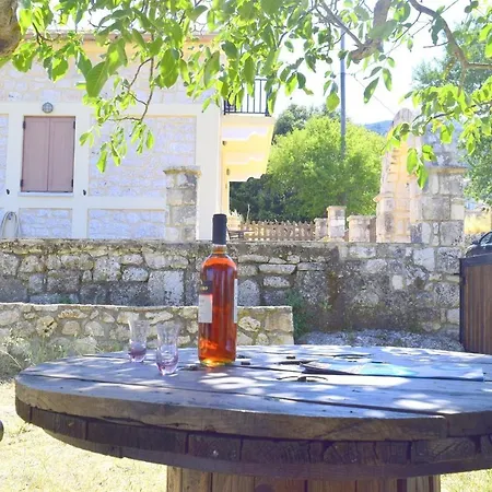 Holiday home Araklis Anogi