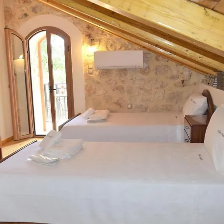 Holiday home Araklis Anogi