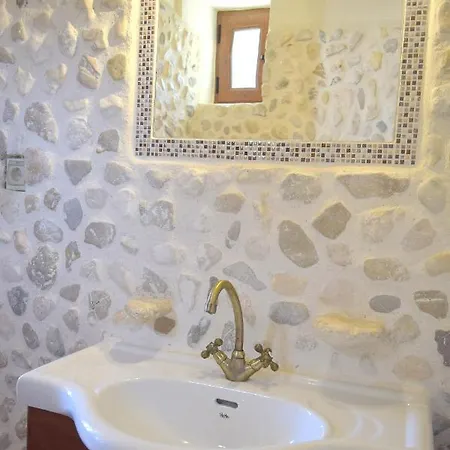 Holiday home Araklis *