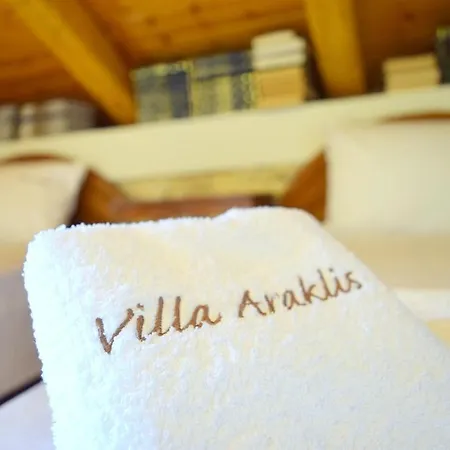 Holiday home Araklis *